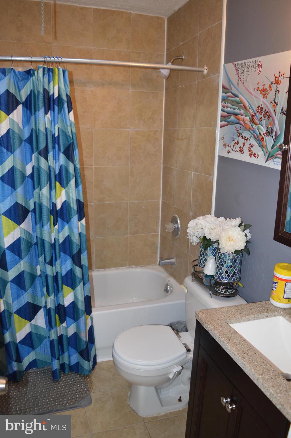 7017 Radbourne Road Upper Darby, PA 19082 - Photo 15 of 26 3 piece Hall Bath