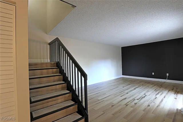 $1,549 | 5219 Cedarbend Drive, Unit 4, Fort Myers, FL 33919