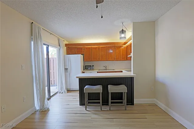 $1,549 | 5219 Cedarbend Drive, Unit 4, Fort Myers, FL 33919