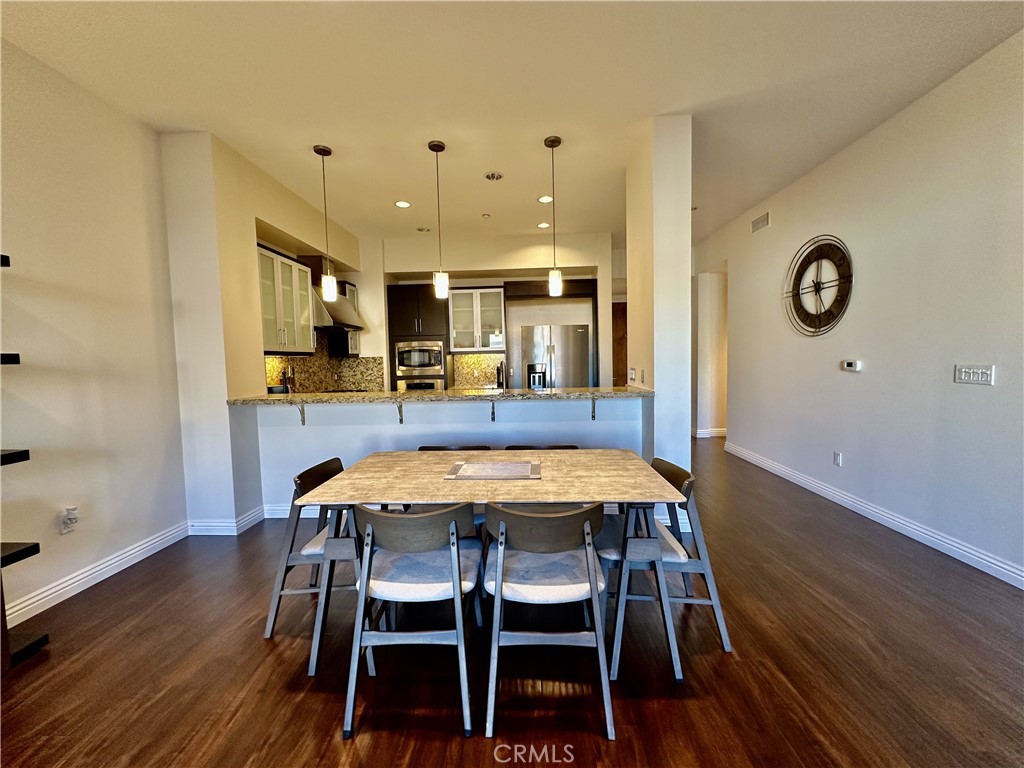 21 Gramercy, Unit 319 Irvine, CA 92612 - Photo 3 of 29