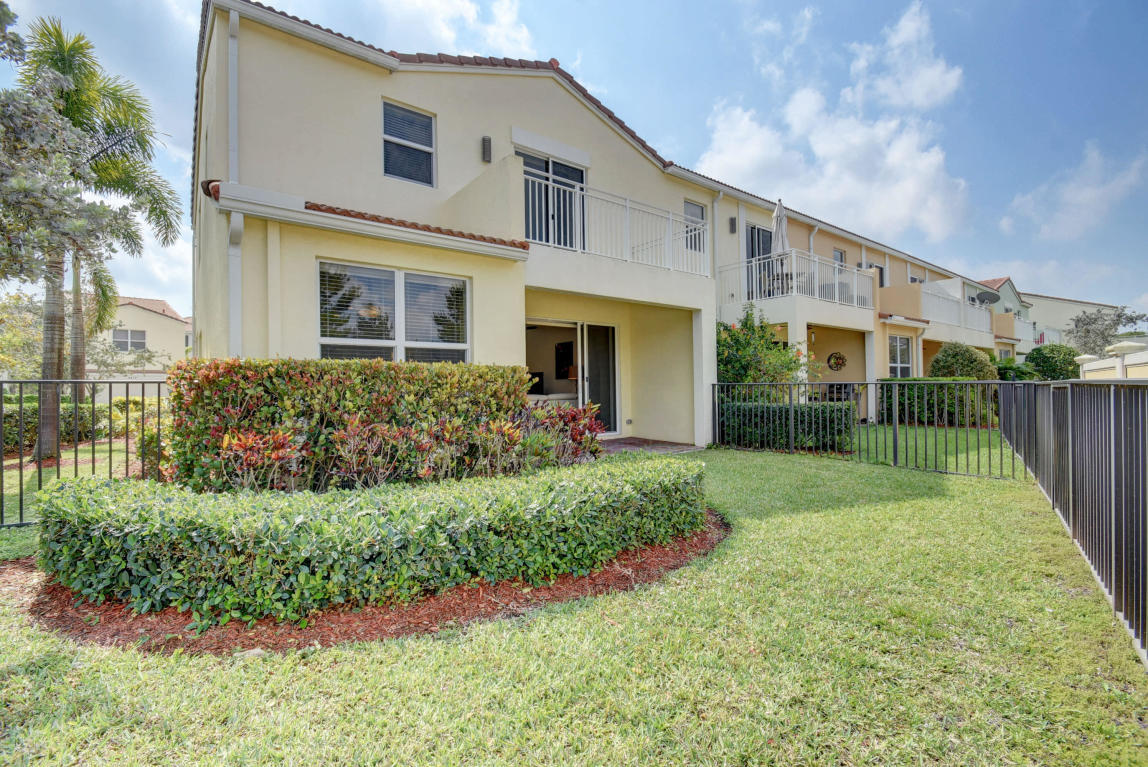 4869 Northwest 16th Terrace Boca Raton, FL 33431 - Photo 36 of 46 Backyard