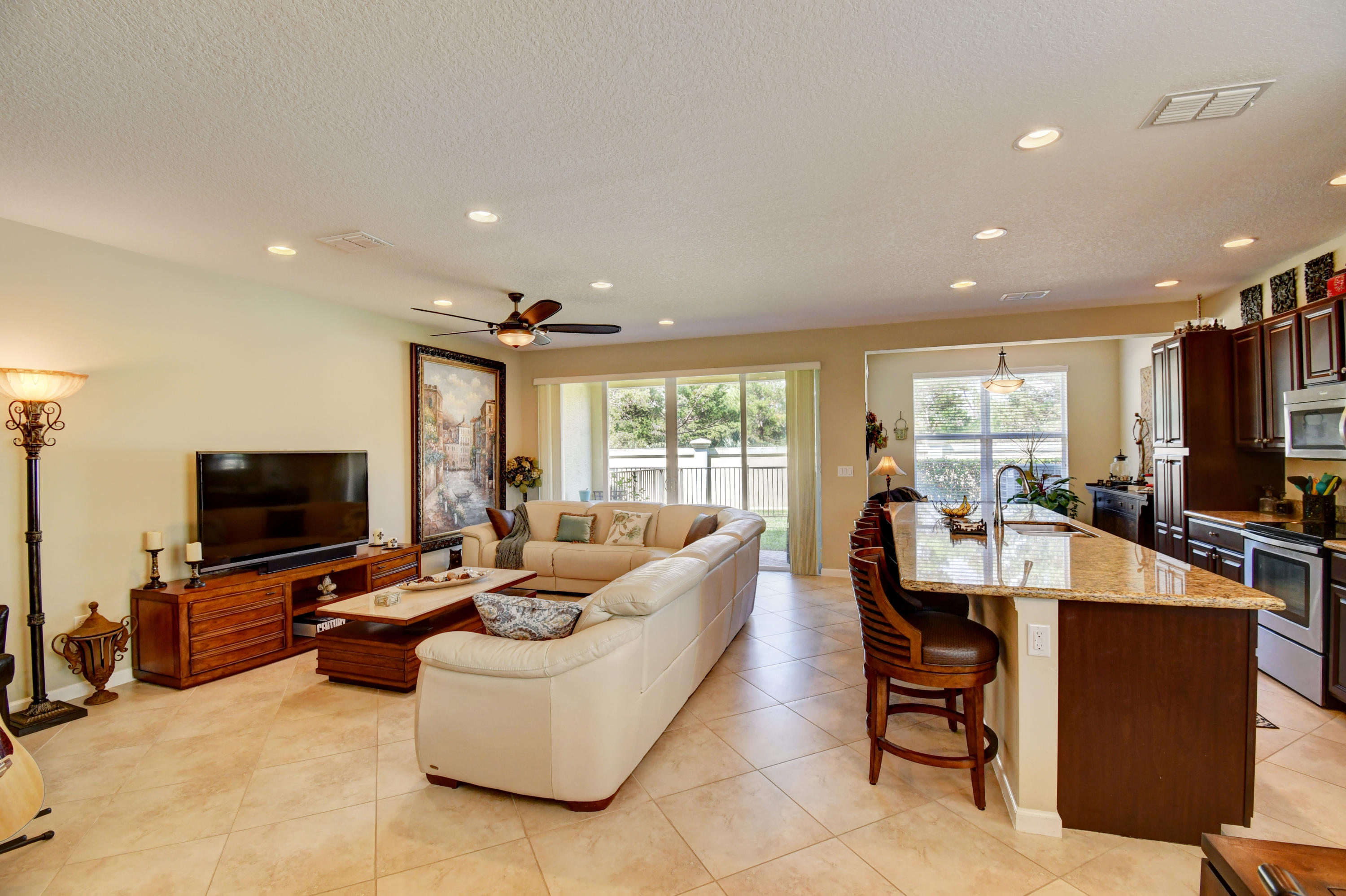 4869 Northwest 16th Terrace Boca Raton, FL 33431 - Photo 7 of 46 10_dsc_6167_68_69_70_71