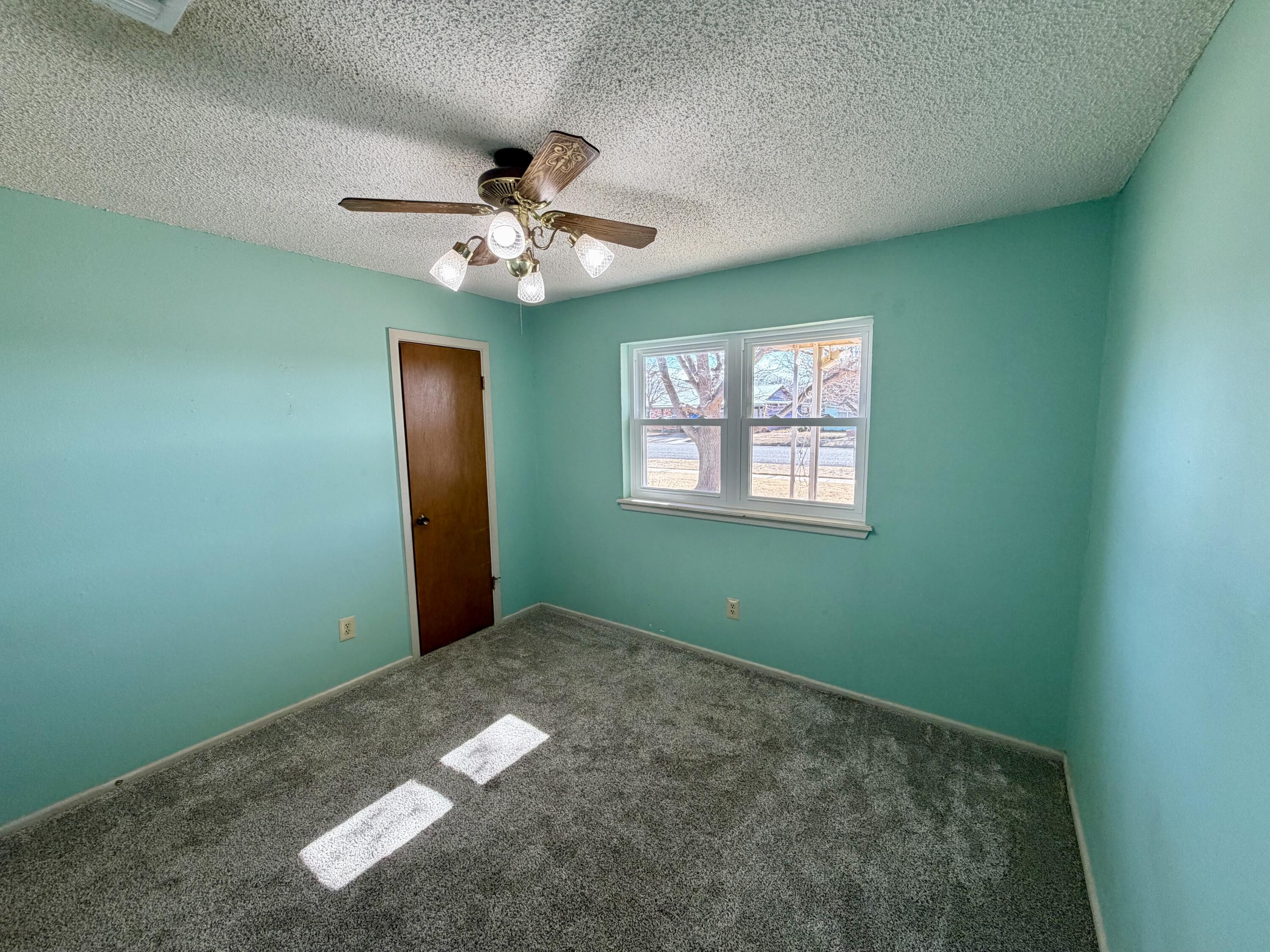 1420 West 26th Plainview, TX 79072 - Photo 15 of 21 Great Family Home In Plainview17