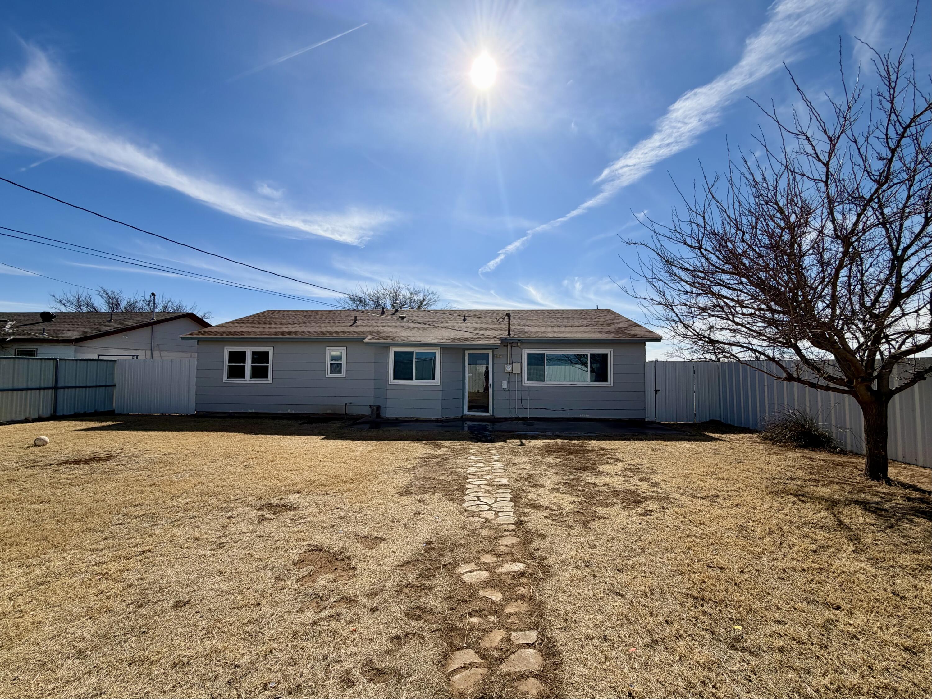 1420 West 26th Plainview, TX 79072 - Photo 20 of 21 Great Family Home In Plainview26