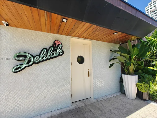 a view of outdoor space