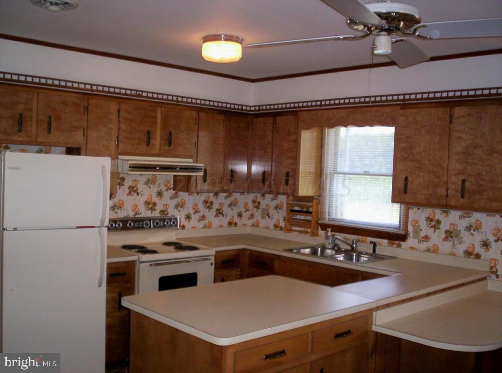 12106 Collins Road Bishopville, MD 21813 - Photo 4 of 10 Gallery Image 4