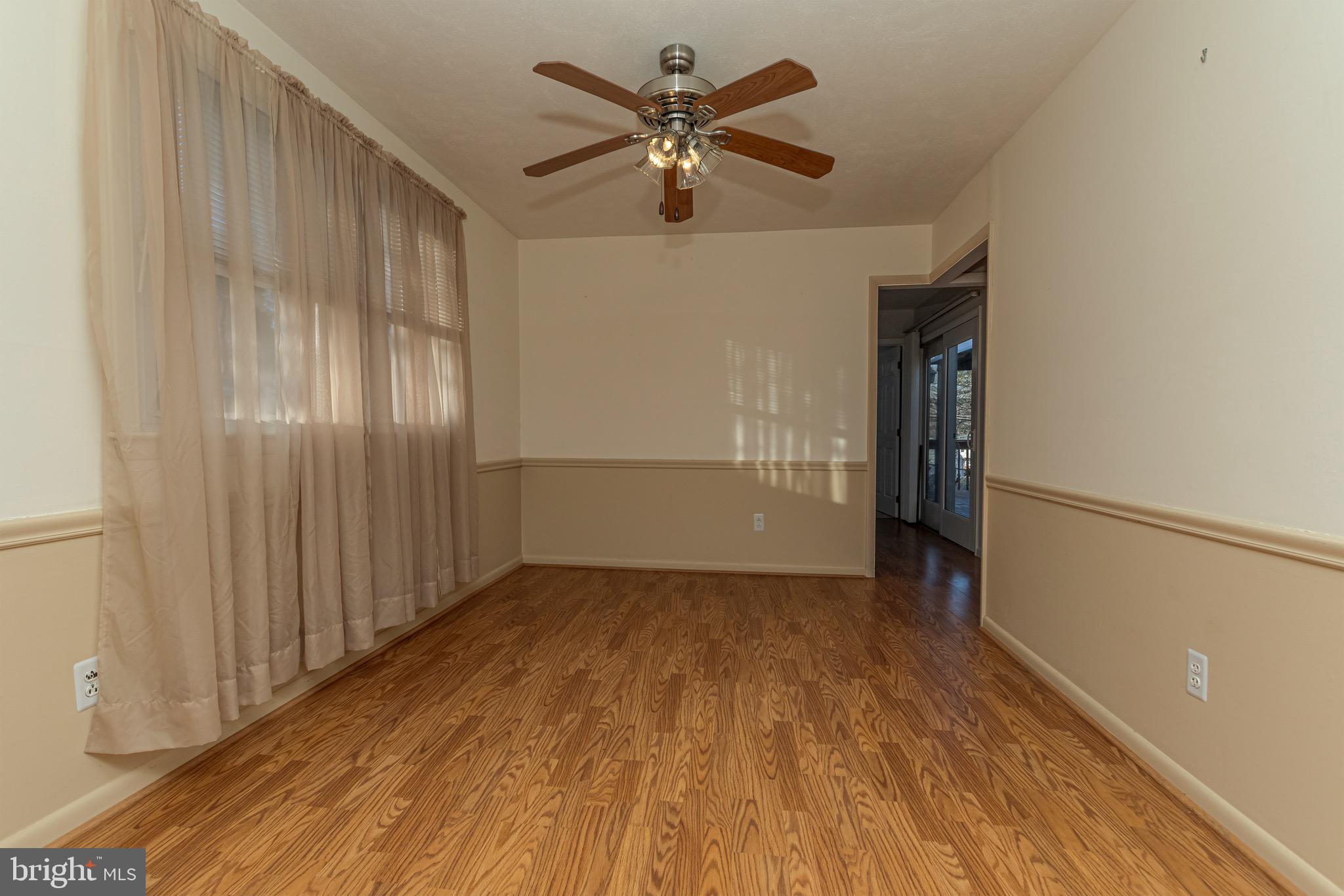 16 Pinedale Road Newark, DE 19711 - Photo 15 of 55 The Dining Room