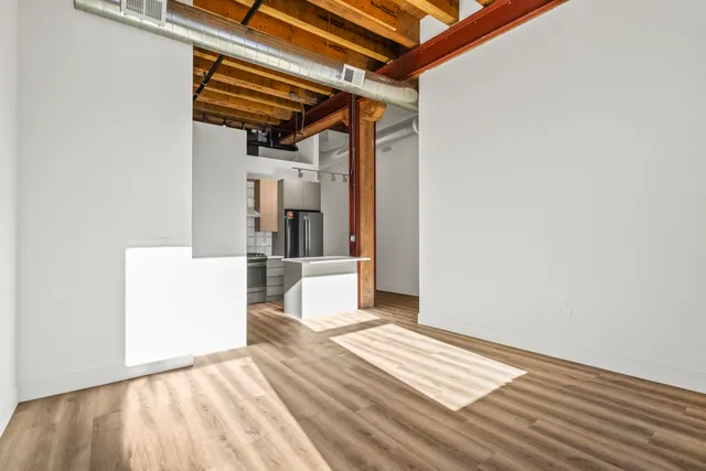 $3,400 | 153 West Ohio Street, Unit 406, Chicago, IL 60654