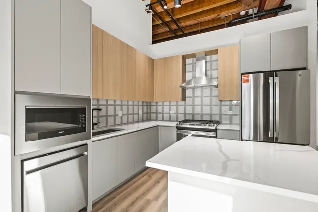 $3,400 | 153 West Ohio Street, Unit 406, Chicago, IL 60654