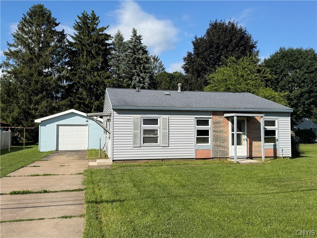 35 Bakeman Street Fulton, NY 13069 - Photo 1 of 16