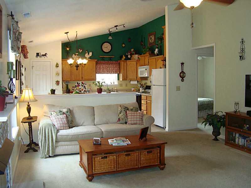581 Old Farm Road Danville, IN 46122 - Photo 4 of 20 Gallery Image 4