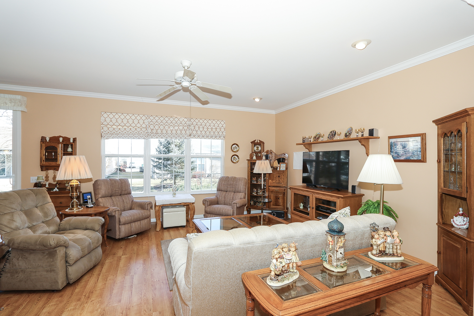 11862 Ludbury Ridge Huntley, IL 60142 - Photo 8 of 26 Gallery Image 8