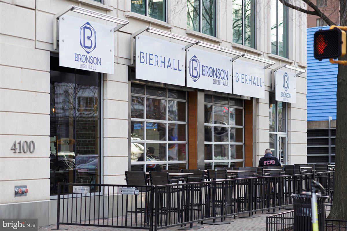 1020 North Stafford Street, Unit 311 Arlington, VA 22203 - Photo 36 of 37 a sign on a street corner