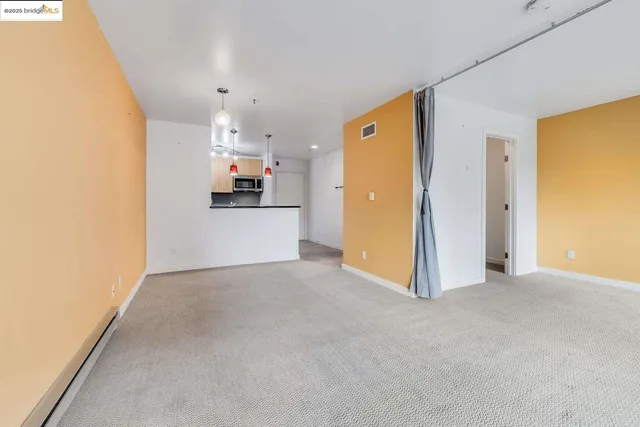 $269,000 | 6400 Christie Avenue, Unit 5109, Emeryville, CA 94608