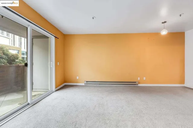 $269,000 | 6400 Christie Avenue, Unit 5109, Emeryville, CA 94608