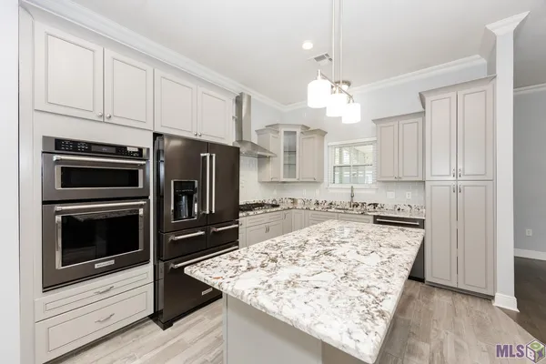 $2,200 | 18062 Wilkes Drive, Prairieville, LA 70769