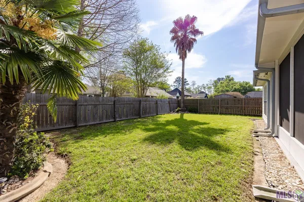 $2,200 | 18062 Wilkes Drive, Prairieville, LA 70769