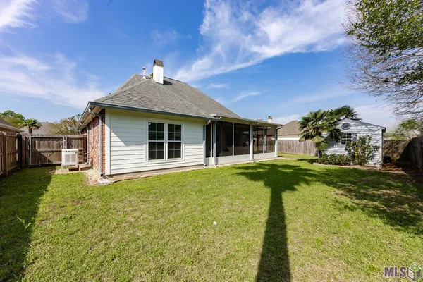 $2,200 | 18062 Wilkes Drive, Prairieville, LA 70769