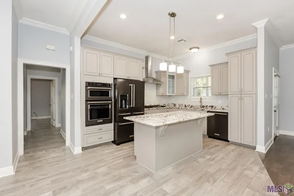 $2,200 | 18062 Wilkes Drive, Prairieville, LA 70769