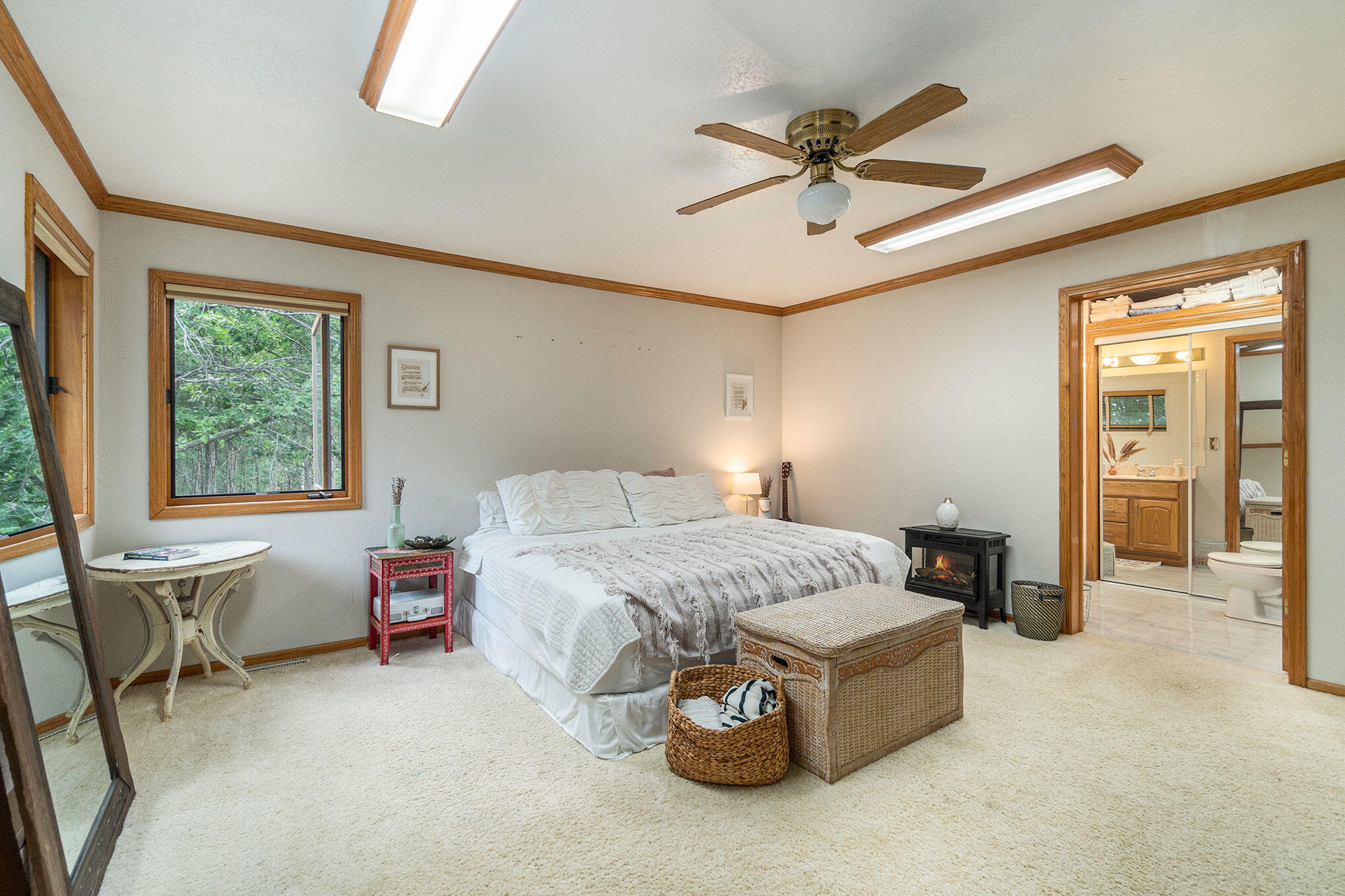 5847 West Miller Road Shepherd, MI 48883 - Photo 17 of 31 Large Primary Bedroom