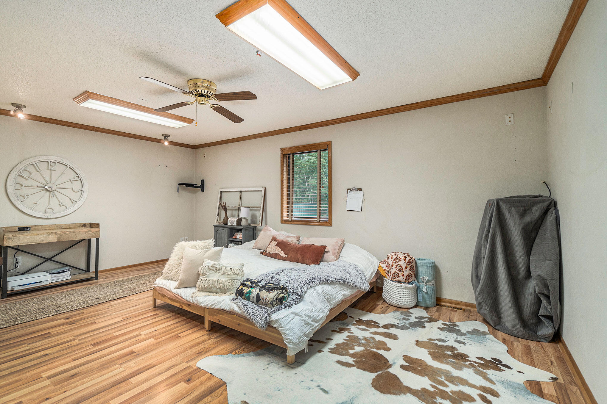 5847 West Miller Road Shepherd, MI 48883 - Photo 18 of 31 Primary Bedroom