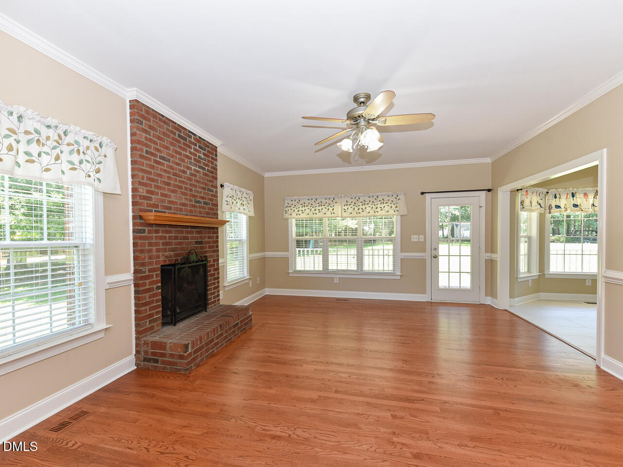 1229 Jogging Court Raleigh, NC 27603 - Photo 8 of 42 Interior - living room3 - ok