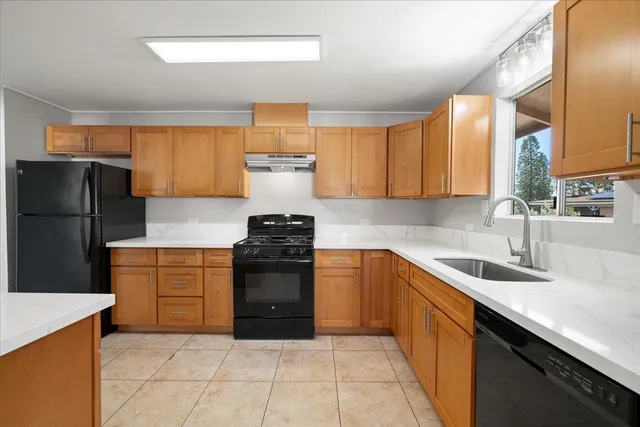 $1,220,000 | 185 Hololani Street, Pukalani, HI 96768