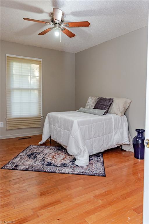 6535 El Rancho Drive Rural Hall, NC 27045 - Photo 12 of 19 Upper Level-2nd Bedroom