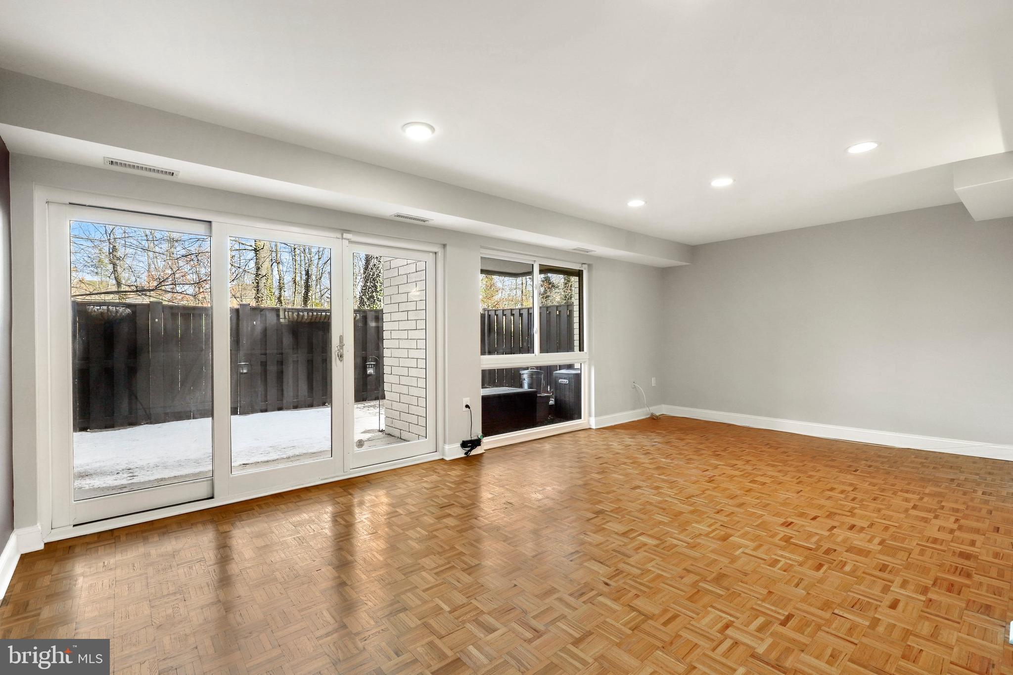 11156 Saffold Way Reston, VA 20190 - Photo 12 of 41