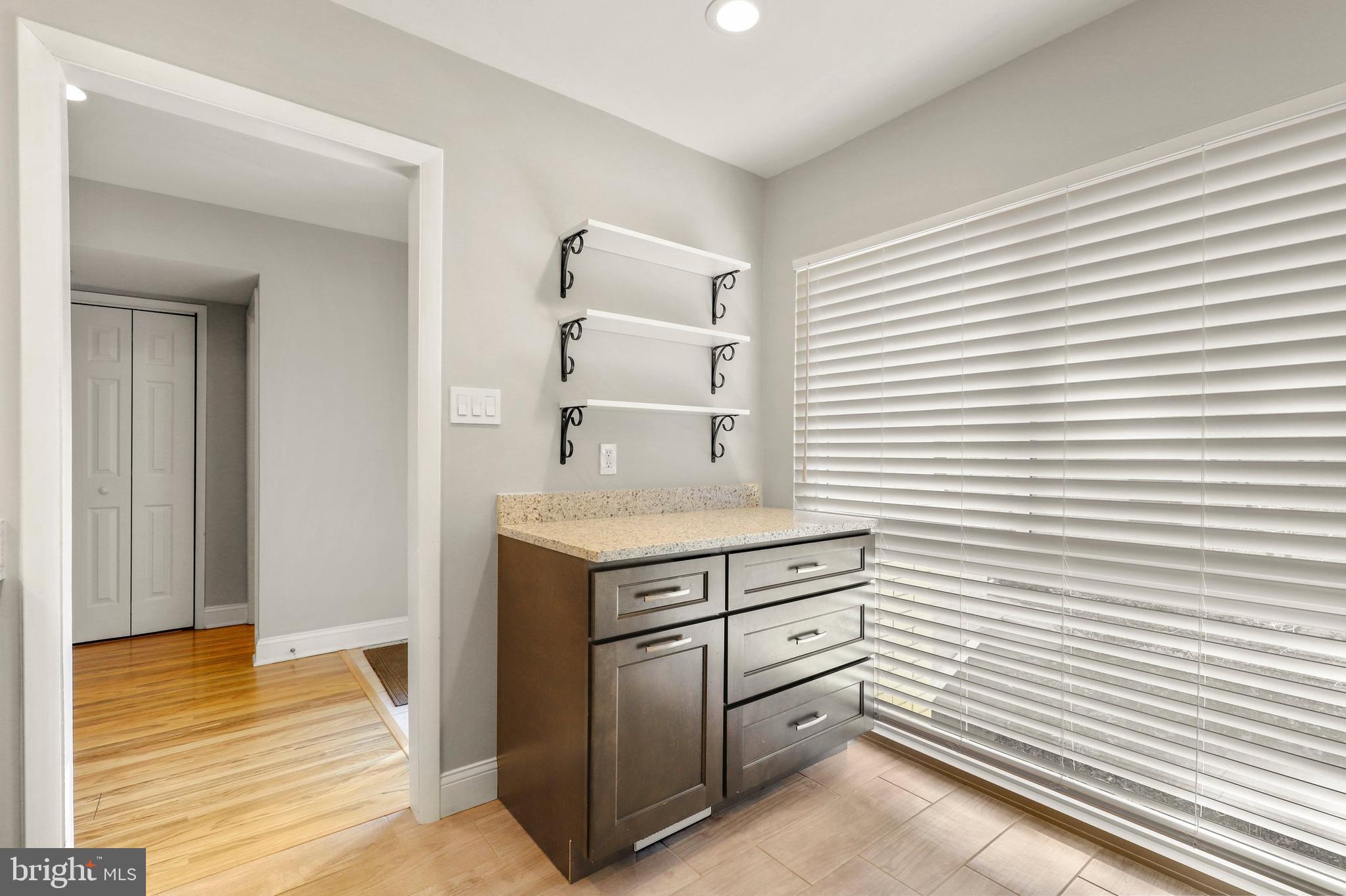 11156 Saffold Way Reston, VA 20190 - Photo 17 of 41