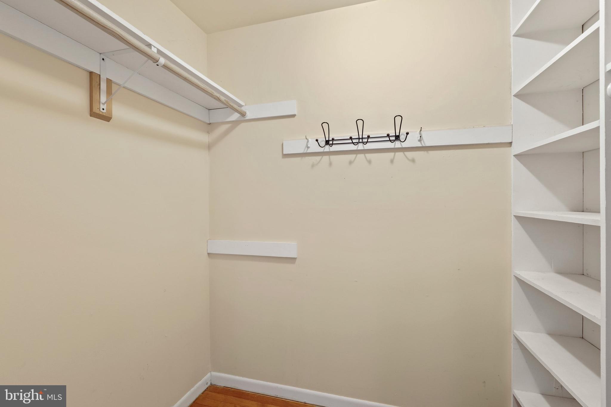 11156 Saffold Way Reston, VA 20190 - Photo 21 of 41