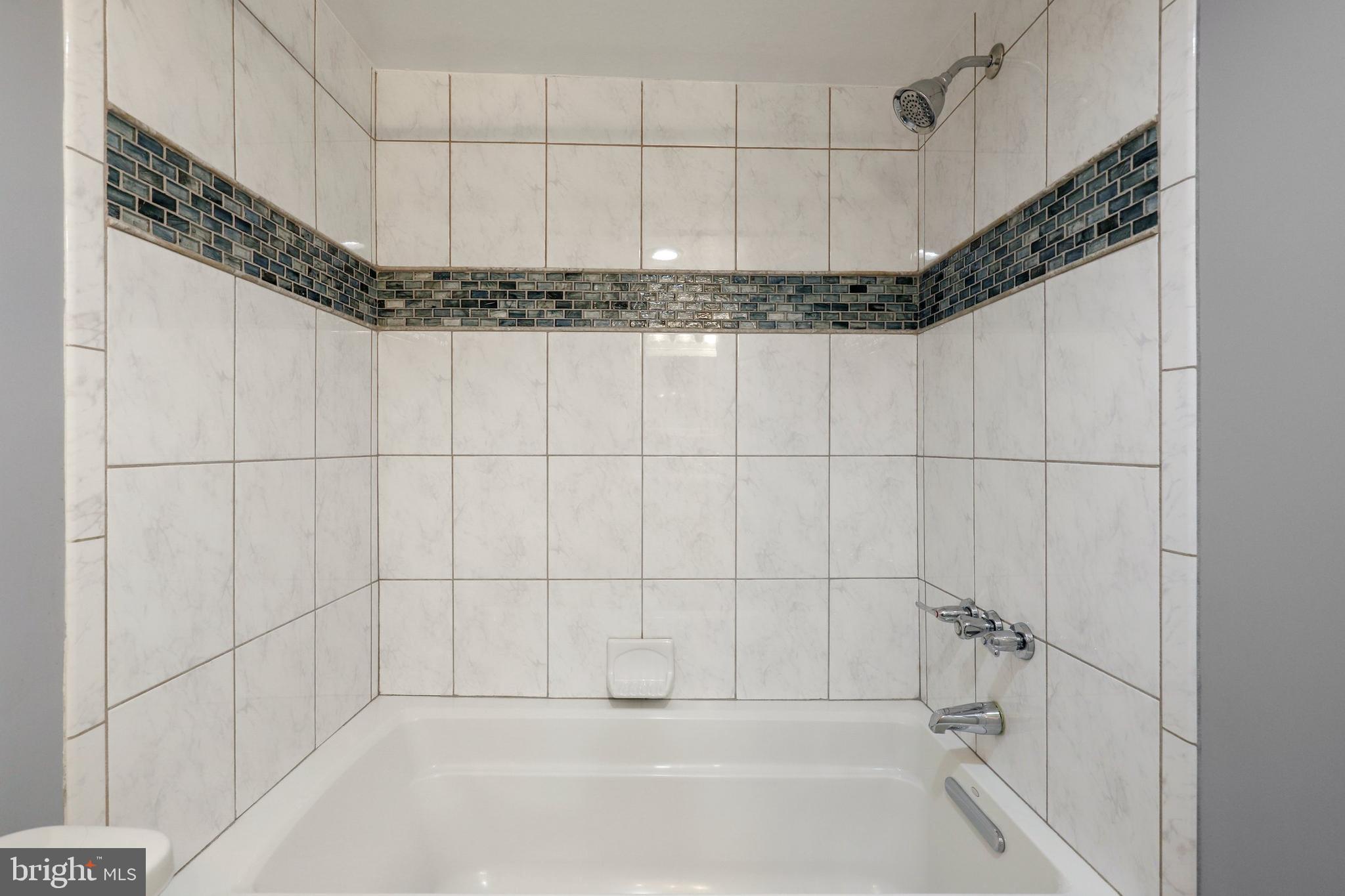11156 Saffold Way Reston, VA 20190 - Photo 32 of 41