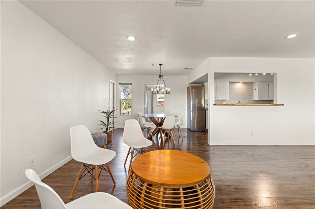7453 Olympic Road Joshua Tree, CA 92252 - Photo 11 of 39