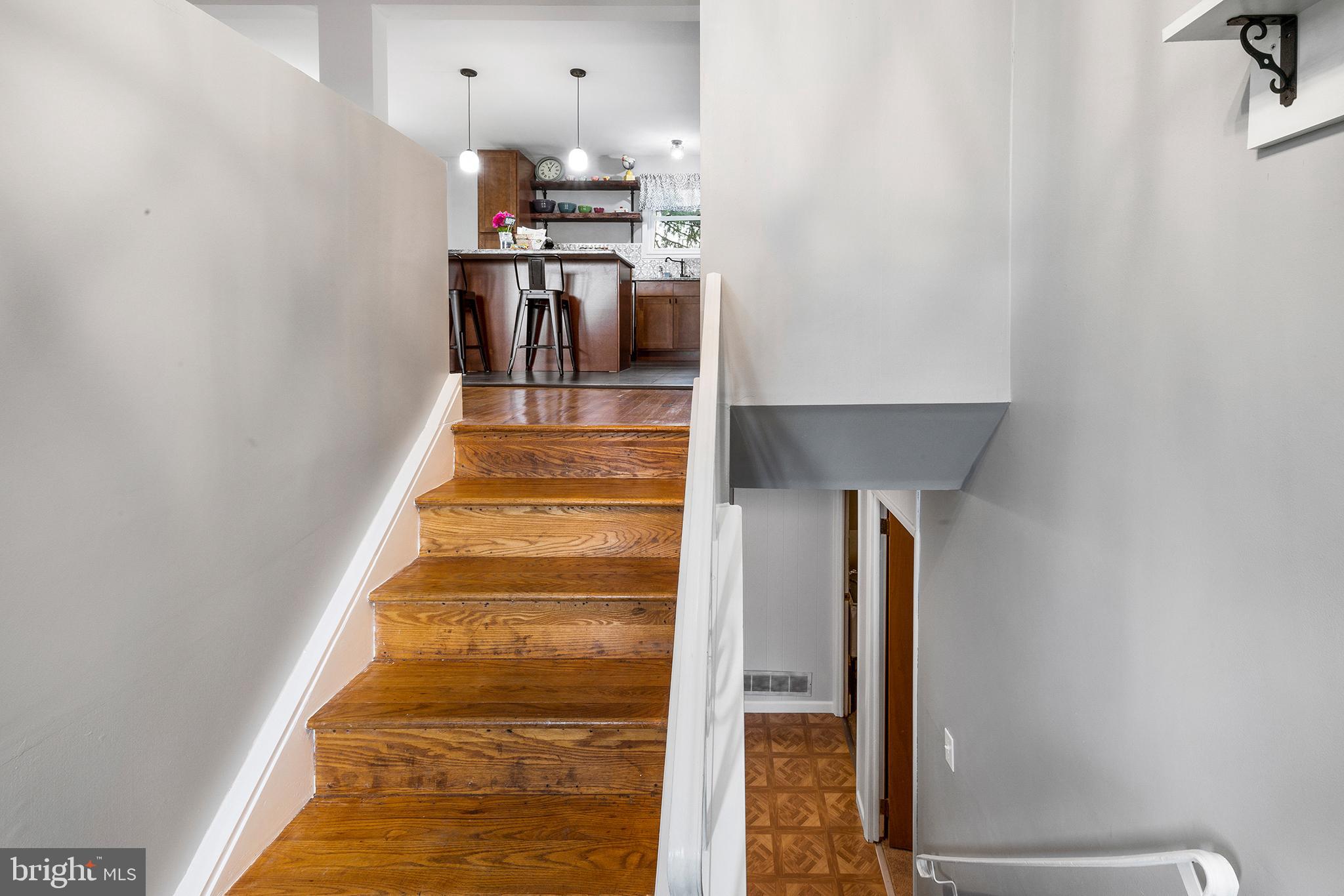 460 Cooper Drive Warminster, PA 18974 - Photo 14 of 23