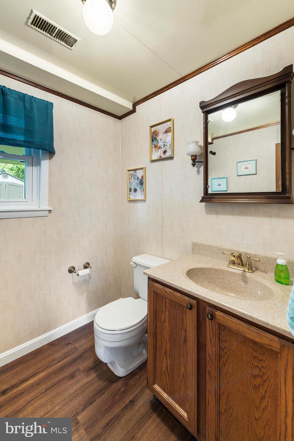 460 Cooper Drive Warminster, PA 18974 - Photo 19 of 23