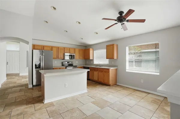 $2,100 | 3816 Beaumont Loop, Spring Hill, FL 34609