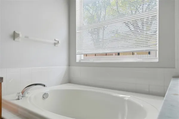 $2,100 | 3816 Beaumont Loop, Spring Hill, FL 34609