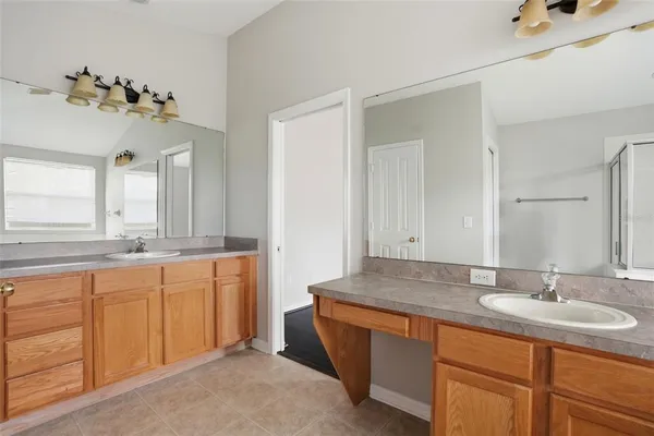 $2,100 | 3816 Beaumont Loop, Spring Hill, FL 34609