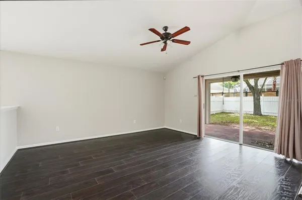 $2,100 | 3816 Beaumont Loop, Spring Hill, FL 34609