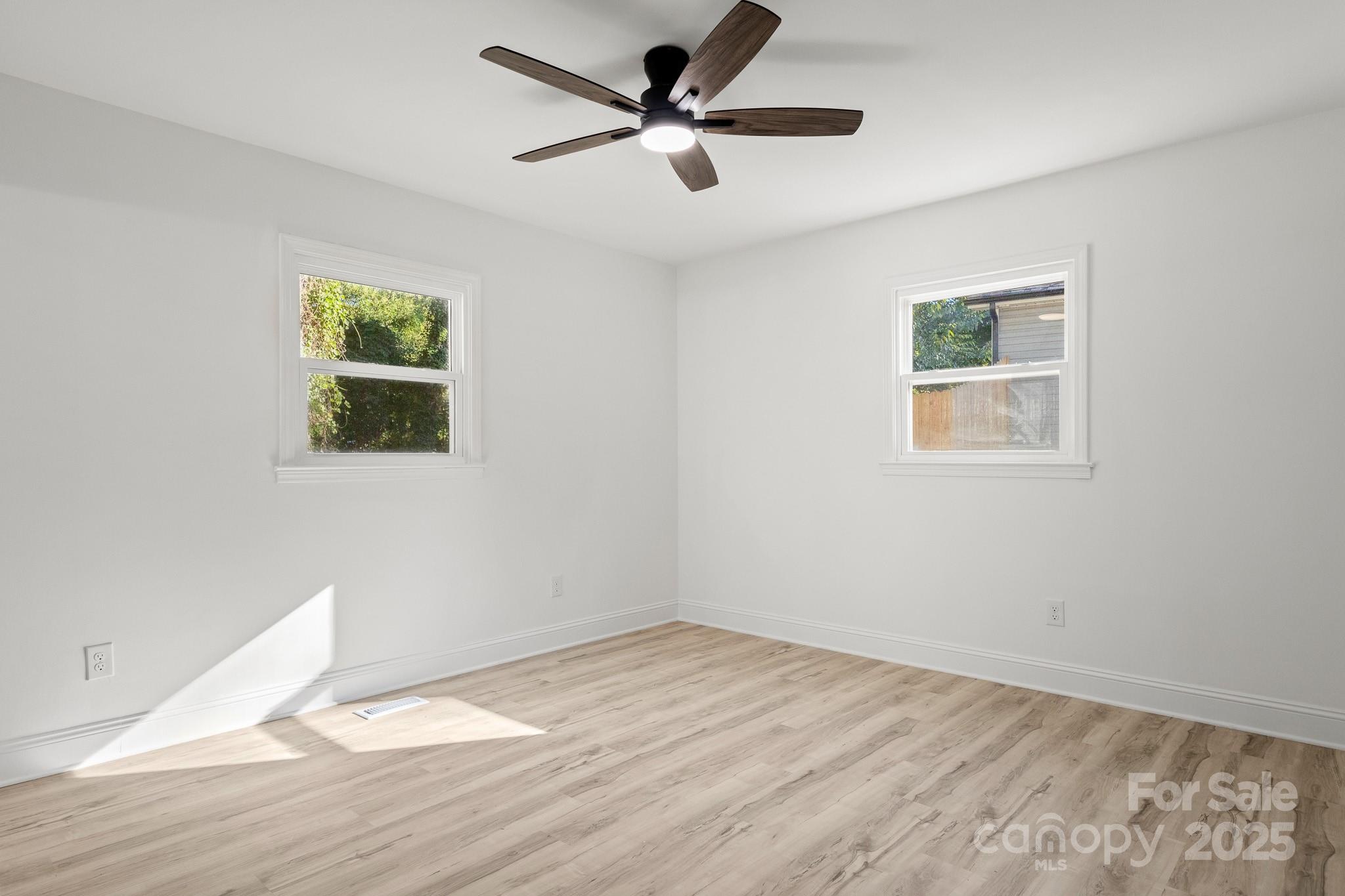 4416 Tillman Road Charlotte, NC 28208 - Photo 19 of 40 Gallery Image 19