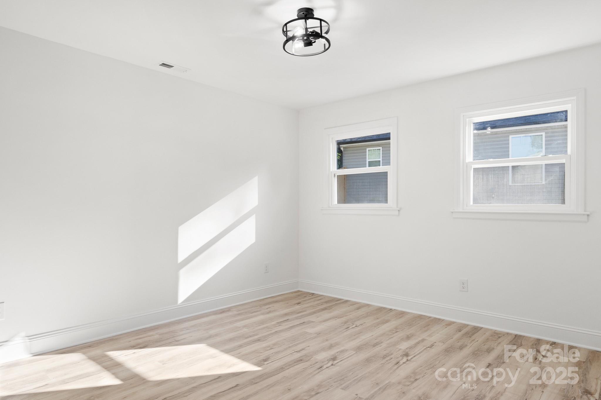 4416 Tillman Road Charlotte, NC 28208 - Photo 27 of 40 Gallery Image 27
