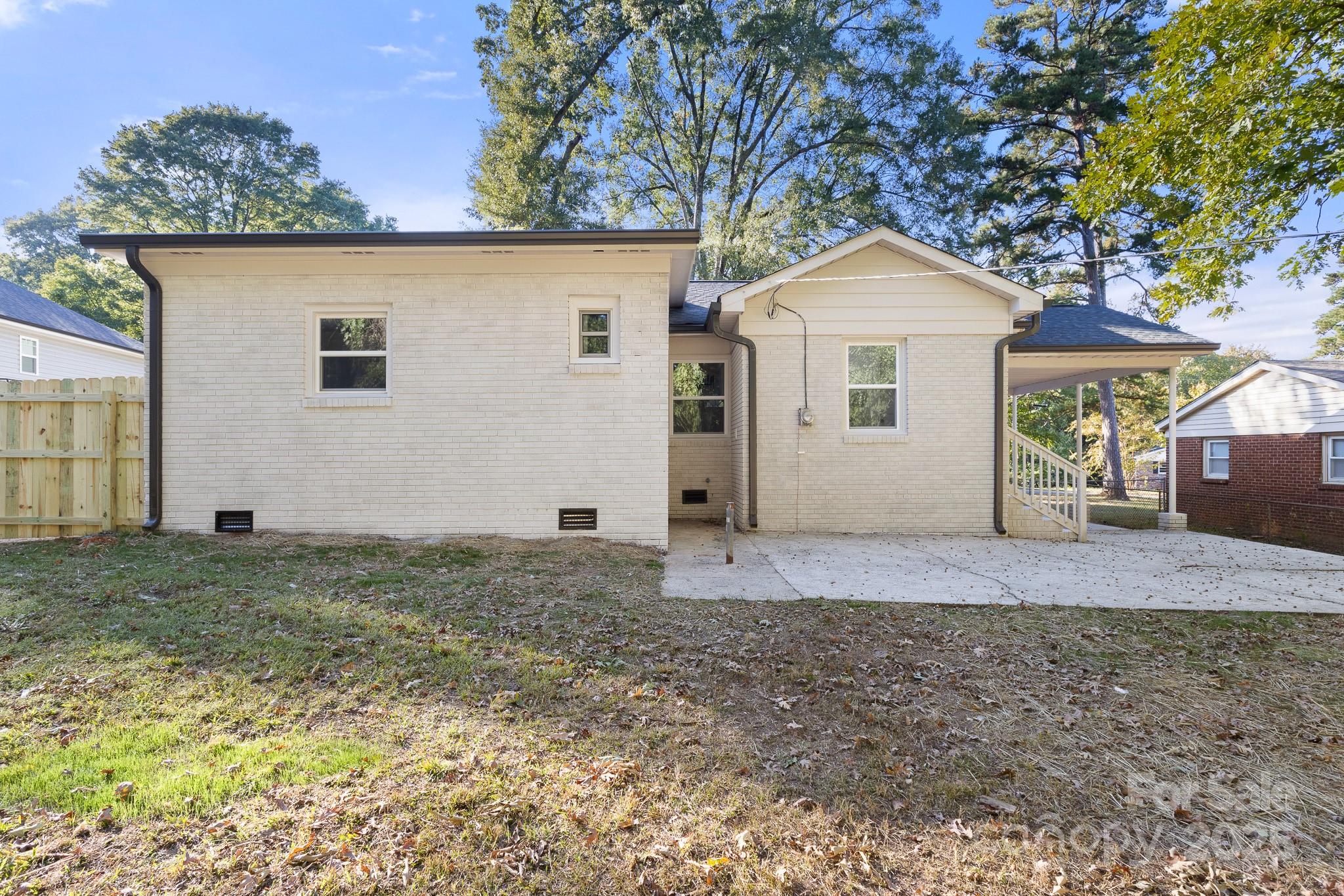 4416 Tillman Road Charlotte, NC 28208 - Photo 38 of 40 Gallery Image 38