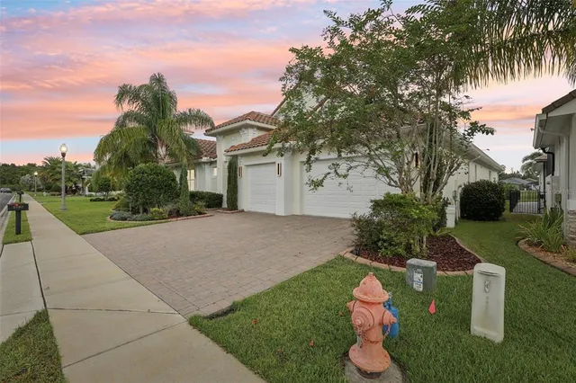 $765,000 | 2580 Lancaster Ridge Drive, Davenport, FL 33837