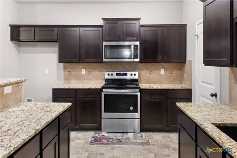 $330,000 | 4104 Molly Dyer Drive, Killeen, TX 76549