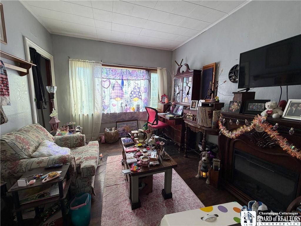 38 Lewis Street Buffalo, NY 14206 - Photo 2 of 15