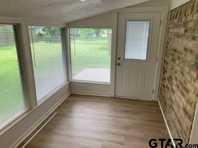 $205,000 | 304 Lakeview Street, Whitehouse, TX 75791