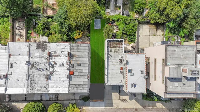 $1,800,000 | 622 Willoughby Avenue | Bedford-Stuyvesant