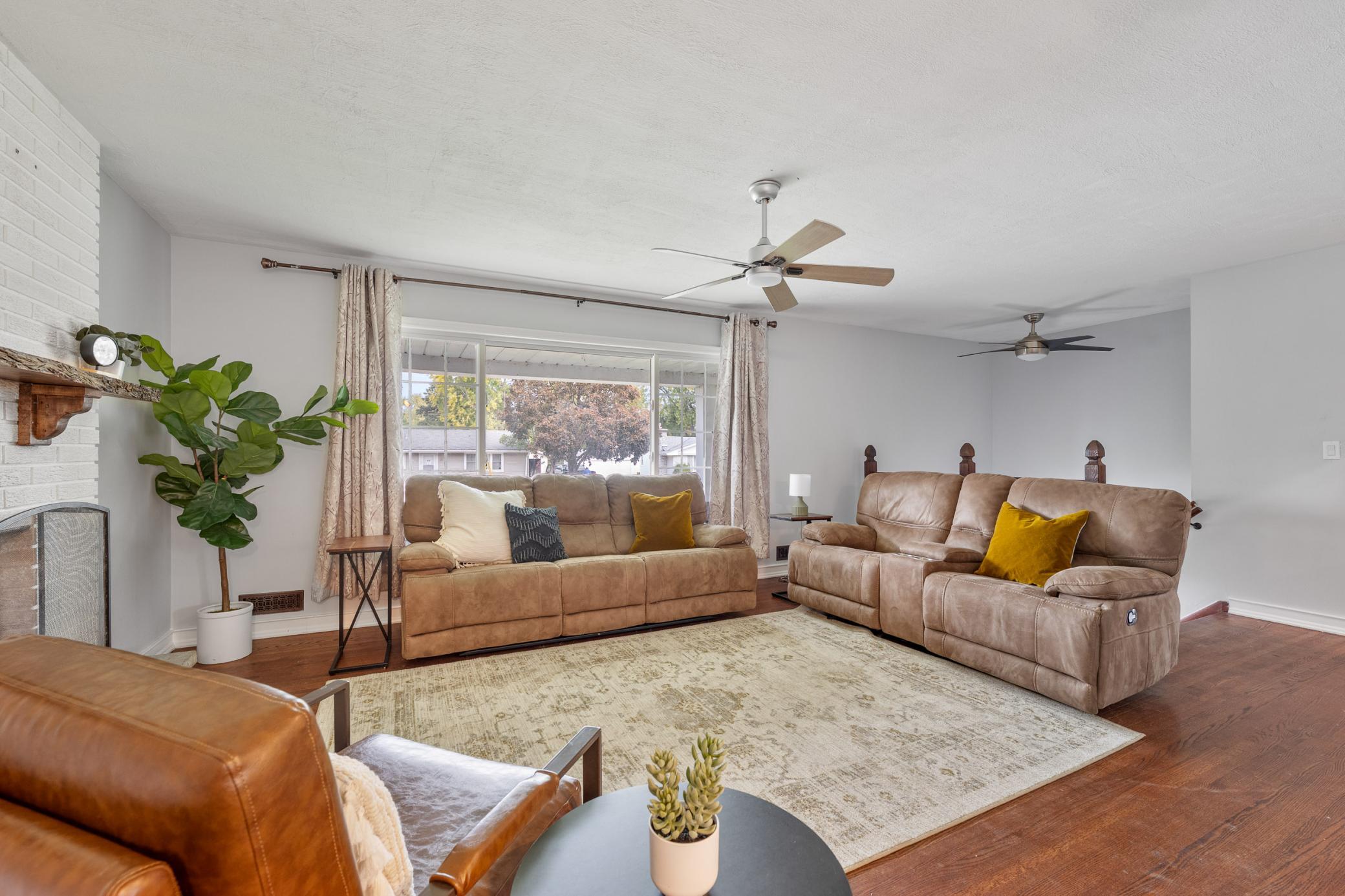 3301 Thurber Road Brooklyn Center, MN 55429 - Photo 3 of 43