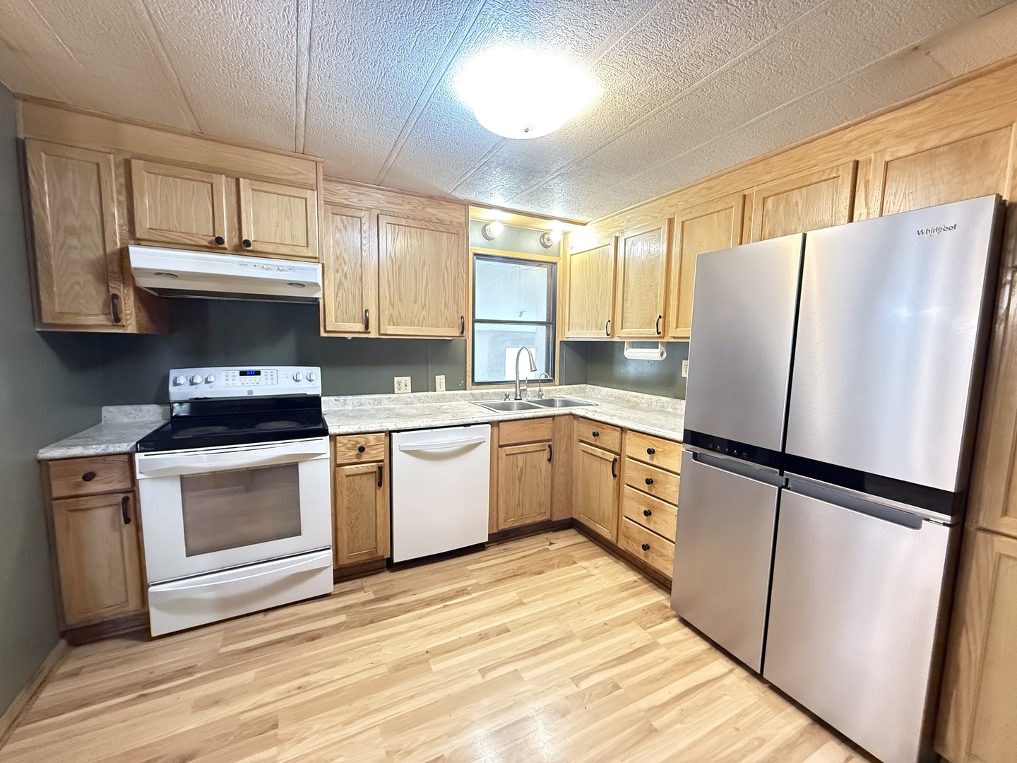 462 Huntsbridge Road Matteson, IL 60443 - Photo 8 of 31