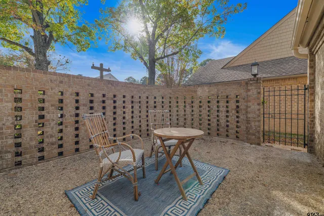 $435,000 | 842 Ashford Court, Tyler, TX 75701